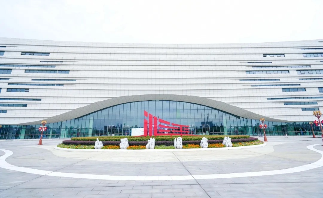 乐读派经典产品亮相江西省智慧图书馆服务展示活动