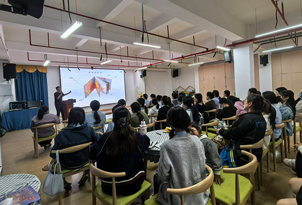 诗词绘童心，美育进校园！乐读派携手三亚市图书馆开展进校园系列